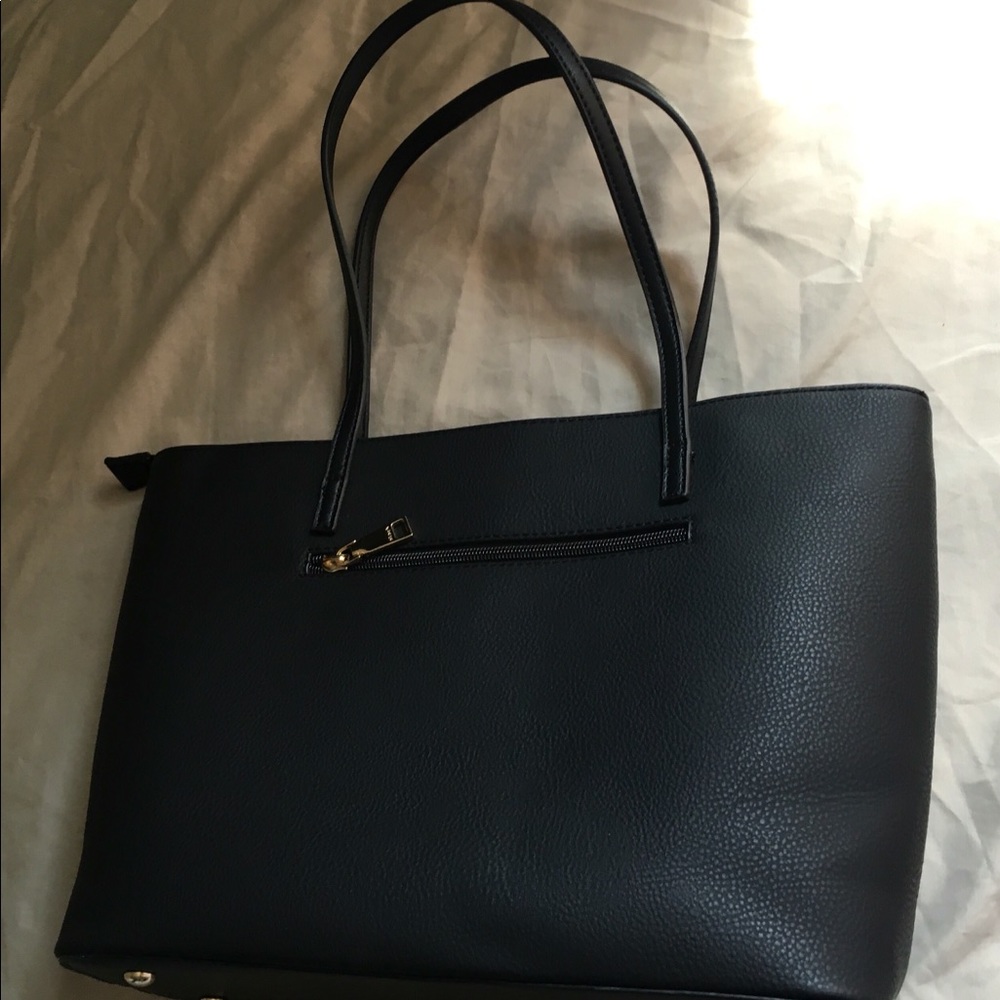 Purse - Picture 4 of 6